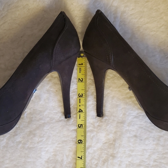 Limelight Brown Heels - Picture 7 of 8